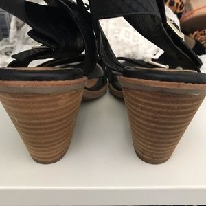 Sofft ankle strap sandal